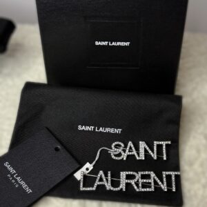 Broszki Saint Laurent