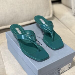 Prada Japonki rozmiar 40