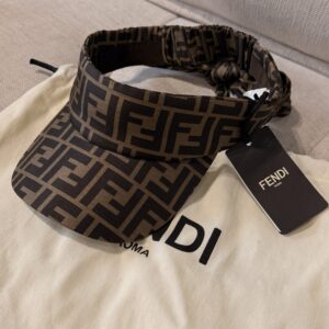 Fendi Daszek