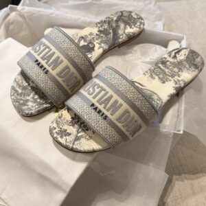 Dior Dway Grey