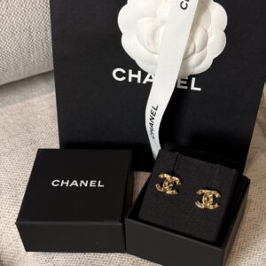 Chanel Kolczyki Logowane Złote