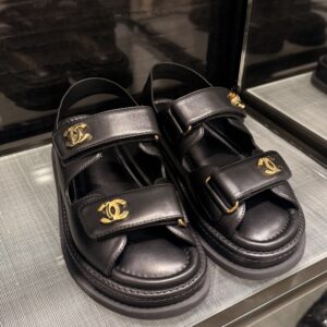 Chanel Sandały Must Have